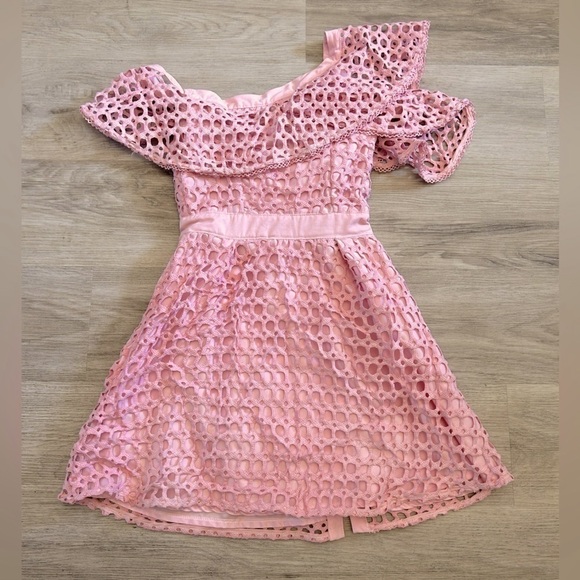 Gorgeous pink crochet lace designer one shoulder mini dress. Very high quality - Picture 4 of 16